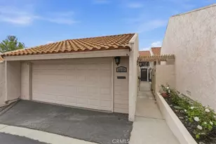 2272 El Capitan Dr, Riverside, CA 92506 - Photo 1