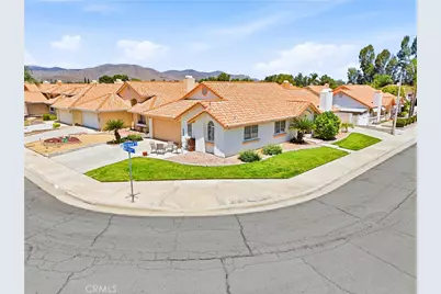 2562 Alegre Avenue, Hemet, CA 92545 - Photo 1