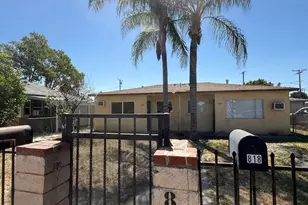 818 E C St, Colton, CA 92324 - Photo 1