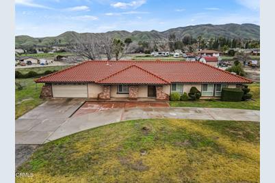 33242 Avenue D, Yucaipa, CA 92399 - Photo 1