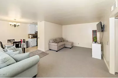 1011 Cheyenne Way, Oxnard, CA 93033 - Photo 3