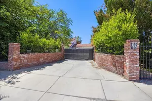 1140 W Lancaster Blvd, Lancaster, CA 93534 - Photo 1