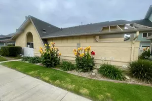 3077 Harbor Blvd, Ventura, CA 93001 - Photo 1