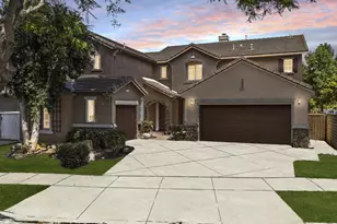 1200 Entrada Dr, Oxnard, CA 93030 - Photo 1