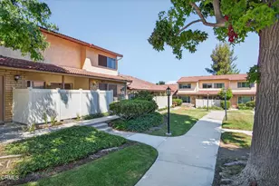 1439 Ramona Dr, Thousand Oaks, CA 91320 - Photo 1