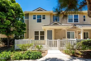 302 Harbor Breeze Dr, Port Hueneme, CA 93041 - Photo 1