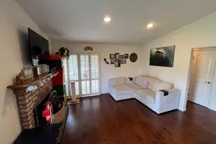 960 Murdoch Ln, Ventura, CA 93003 - Photo 1