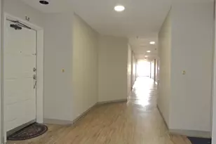 865 S B St, Oxnard, CA 93030 - Photo 1