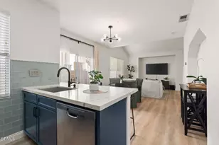 285 Twilight Glen Ln, Simi Valley, CA 93065 - Photo 1