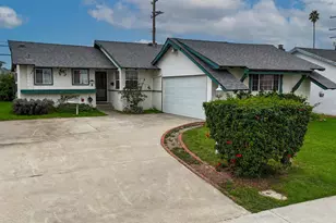 172 W Yucca St, Oxnard, CA 93033 - Photo 1