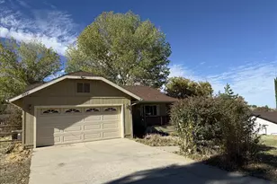 18221 Arosa Rd, Tehachapi, CA 93561 - Photo 1