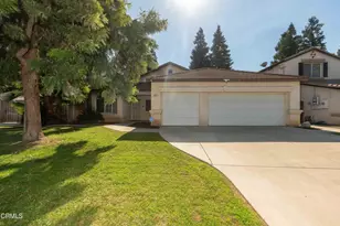 8611 Harbor Club Dr, Bakersfield, CA 93312 - Photo 1