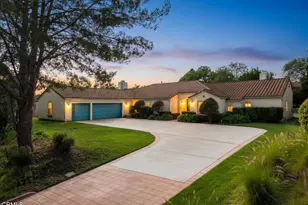 1251 Via Latina Dr, Camarillo, CA 93012 - Photo 1