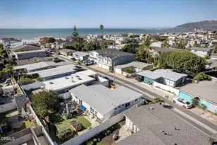 1040 Dover Ln, Ventura, CA 93001 - Photo 1