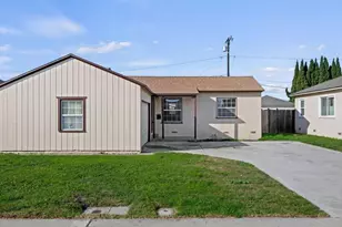 325 N J St, Oxnard, CA 93030 - Photo 1