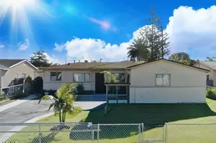 1046 N 5th Pl, Port Hueneme, CA 93041 - Photo 1