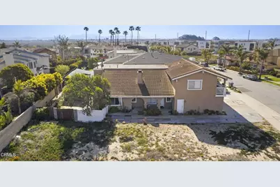 1020 Dunes Street, Oxnard, CA 93035 - Photo 1