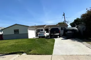 1106 N 5th Pl, Port Hueneme, CA 93041 - Photo 1