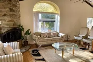 718 S La Luna Ave, Ojai, CA 93023 - Photo 1