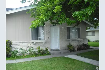 650 W Hemlock Street, Port Hueneme, CA 93041 - Photo 1