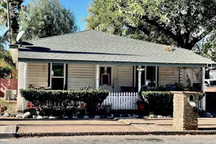 211 Fox St, Ojai, CA 93023 - Photo 1