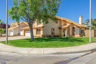 43759 Dana Dr, Lancaster, CA 93535 - Photo 1