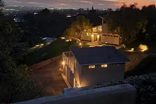 888 W Highland Dr, Camarillo, CA 93010 - Photo 1