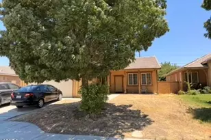 45444 Stanridge Ave, Lancaster, CA 93535 - Photo 1