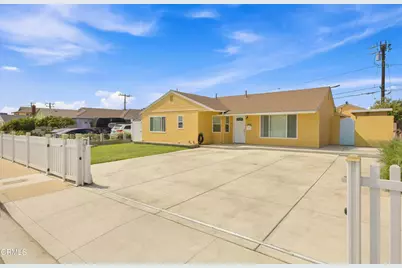 565 E Olive Street, Oxnard, CA 93033 - Photo 1