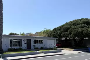2800 Pierpont Blvd, Ventura, CA 93001 - Photo 1