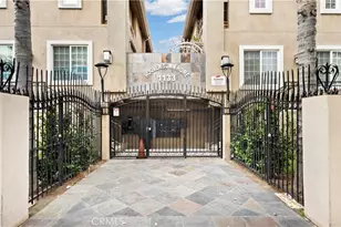 1133 S Hoover St, Los Angeles, CA 90006 - Photo 1
