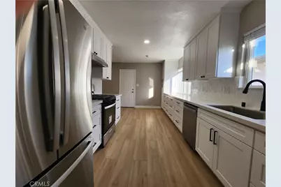 733 W 1st Street, Azusa, CA 91702 - Photo 1