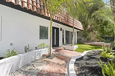 2170 Sunset Plaza Drive, Los Angeles, CA 90069 - Photo 1