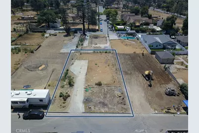 284 W Las Flores Drive, Altadena, CA 91001 - Photo 1