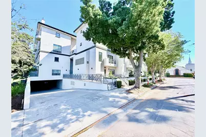 111 S Oak Knoll Avenue #108, Pasadena, CA 91101 - Photo 1