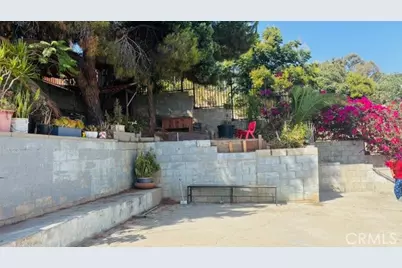 2239 Parkside Avenue #202, Los Angeles, CA 90031 - Photo 1