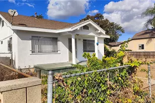 565 W 9th St, Pomona, CA 91766 - Photo 1