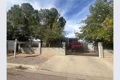 19190 Hinton Street, Hesperia, CA 92345 - Photo 1