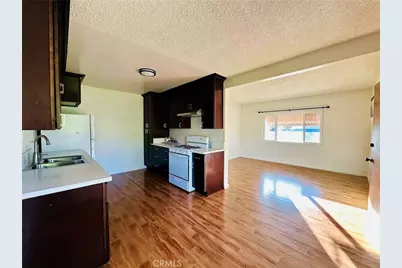 933 N Alameda Avenue #6, Azusa, CA 91702 - Photo 1