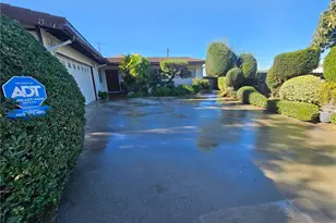 867 N 16th St, Montebello, CA 90640 - Photo 1