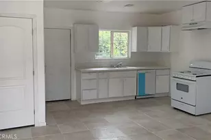 8372 Vine Valley Dr, Los Angeles, CA 91352 - Photo 1