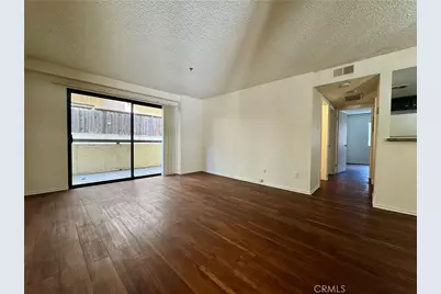 987 E Del Mar Boulevard #7, Pasadena, CA 91106 - Photo 1