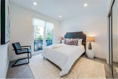 214 S Westmoreland #4, Los Angeles, CA 90004 - Photo 1