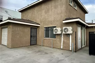 2161A Myrtle Ave, Long Beach, CA 90806 - Photo 1