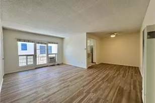 122 N Croft, Los Angeles, CA 90048 - Photo 1