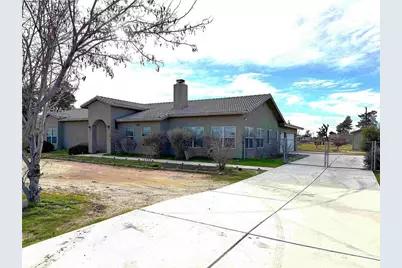 14470 Navajo, Apple Valley, CA 92307 - Photo 1