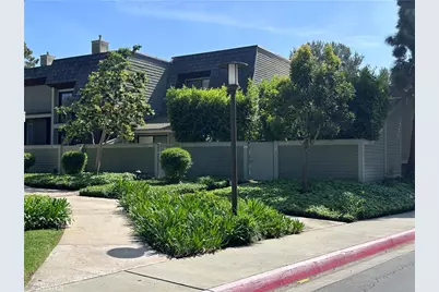 4338 Glencoe Avenue #2, Marina del Rey, CA 90292 - Photo 1