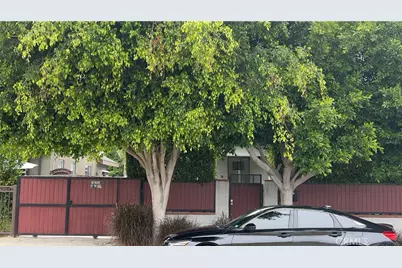 1549 S Burnside, Los Angeles, CA 90019 - Photo 1