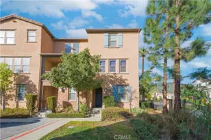 908 N Bouquet Ct, Azusa, CA 91702 - Photo 1