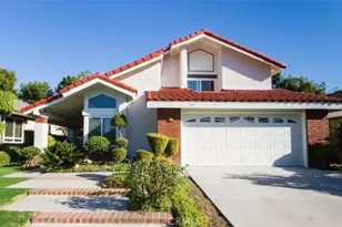 22 Christamon, Irvine, CA 92620 - Photo 1